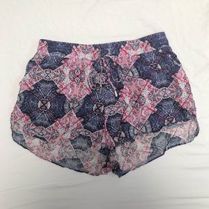 Cute Patterned Summer Shorts (Size XS)